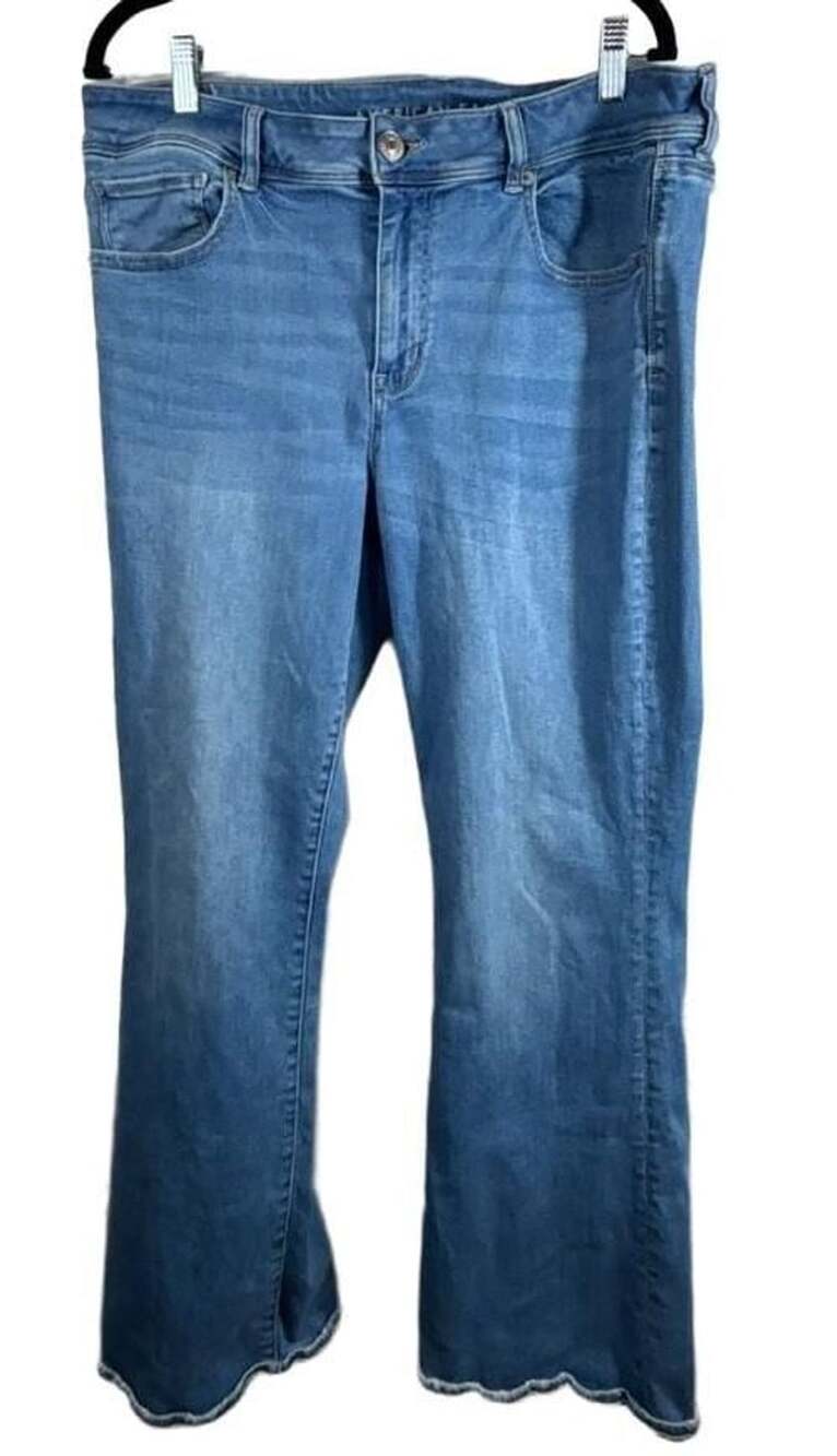 American Eagle Next Level Stretch Flare Jeans Blue Denim Scalloped Hem